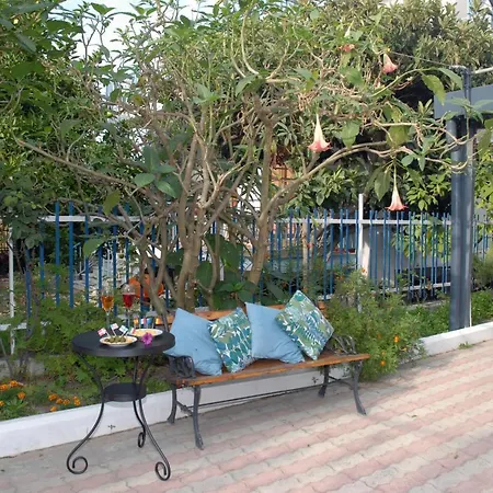 Nocleg ze śniadaniem Mena